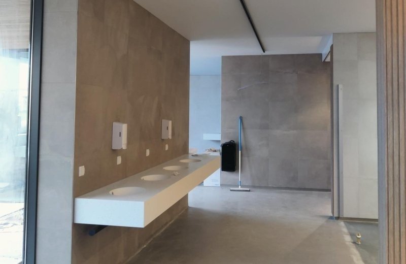 Ons nieuwe sanitairgebouw